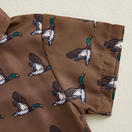 Adorable Infant Boy's Summer Ensemble Featuring Cute Duck Print Shirt and Matching Shorts