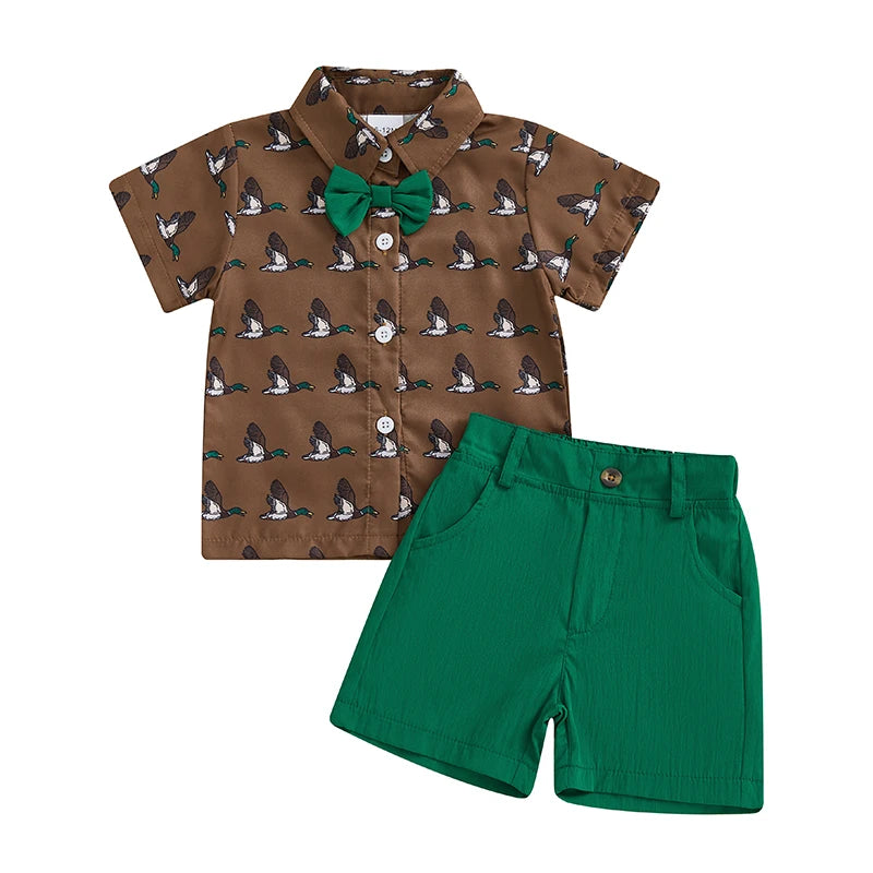 Adorable Infant Boy's Summer Ensemble Featuring Cute Duck Print Shirt and Matching Shorts